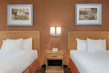 Double Room, 2 Double Beds