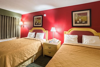 Standard Room, 2 Double Beds, Smoking