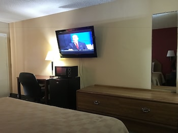 Standard Room, 1 King Bed, Smoking