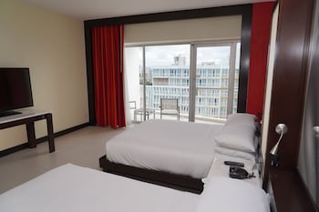 Deluxe Room, 2 Queen Beds