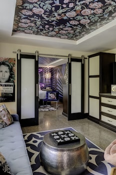Artist Collection Poolside Cabana Suite