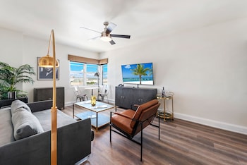 City View One Bedroom Suite