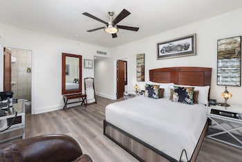Ocean View One Bedroom Suite