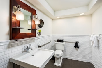 Room, 1 Queen Bed, Accessible, City View