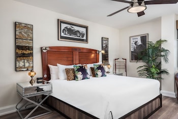 Room, 1 King Bed, City View