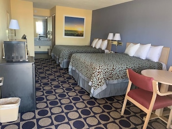 Room, 2 Queen Beds, Accessible, Non Smoking