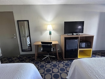 Standard Room, 2 Queen Beds