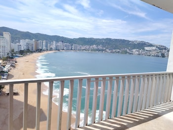Standard Room, Beach View