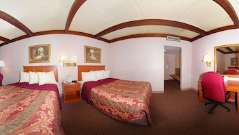 Standard Room, 1 Queen Bed