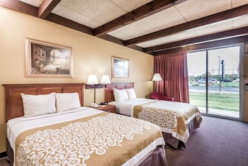 Double Room, 2 Double Beds, Smoking