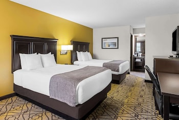 Standard Room, 2 Queen Beds, Non Smoking, Refrigerator