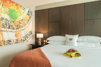 1 King Bed, Superior Room, City View