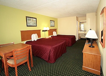 Standard Room, 2 Double Beds, Smoking