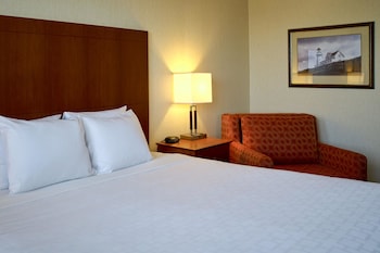 Room, 1 King Bed, Non Smoking (Pet-Friendly)