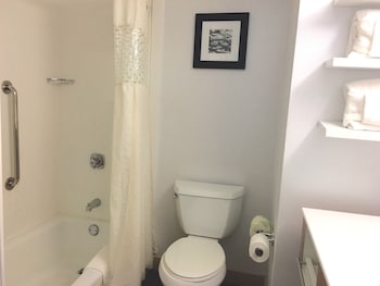 Room, 1 King Bed with Sofa bed, Non Smoking (Study)