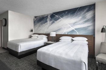 Room, 2 Double Beds (Mobility/Hearing Access, Roll-In Shwr)