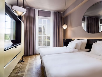 Junior Suite, City View