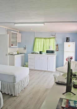 Penthouse Studio