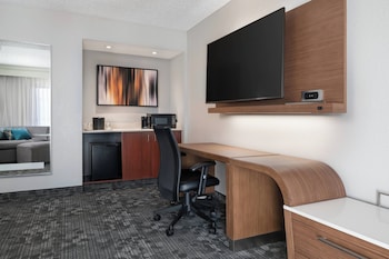Suite, Multiple Beds