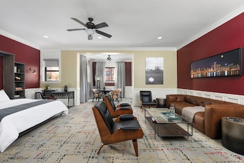 Executive Suite