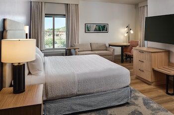 Studio, 1 King Bed, Accessible, Non Smoking