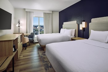Room, 2 Queen Beds, Accessible (Hearing)