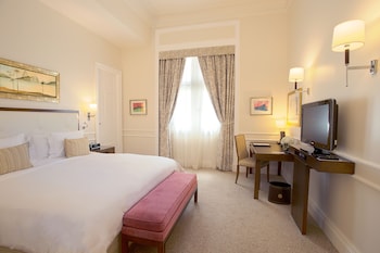 Superior Room, Partial Ocean View