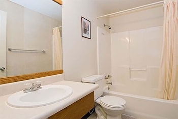 Superior Room, 1 King Bed