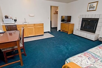 Superior Room, 1 King Bed