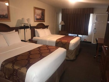 Room, 2 Queen Beds, Non Smoking