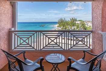 Honeymoon Room, Pool View