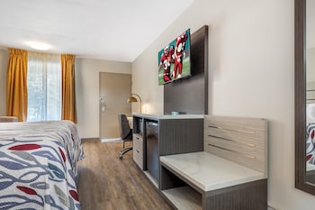 Deluxe Room, 1 King Bed, Non Smoking