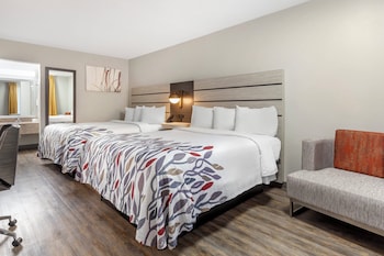 Deluxe Room, 2 Queen Beds, Non Smoking