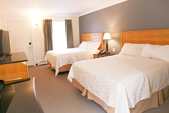 Standard Room, 2 Double Beds, Non Smoking