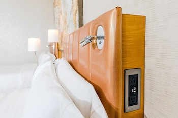 Room, 2 Double Beds (View)