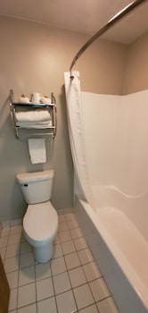 Basic Single Room, 1 Queen Bed