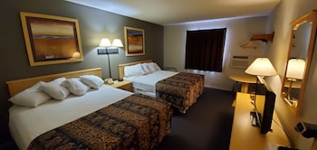 Basic Room, 2 Queen Beds