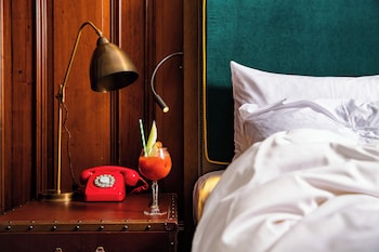 Premium Room, 1 King Bed