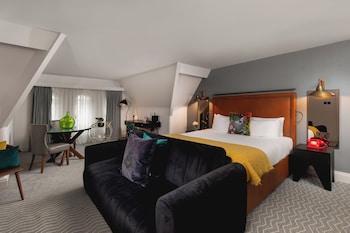 Suite, 1 King Bed