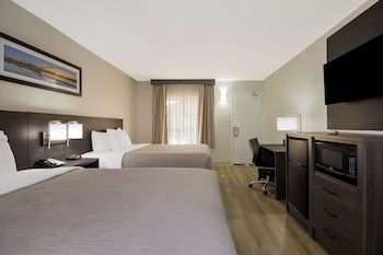 Standard Double Room, 2 Double Beds, Non Smoking