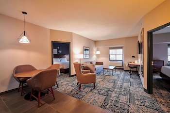 Suite, 2 Bedrooms