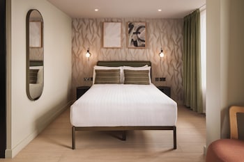 Family Room for 3 *Newly Refurbished*