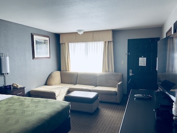 Room, 1 King Bed with Sofa bed, Non Smoking