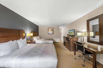 Standard Room, 2 Queen Beds, Non Smoking
