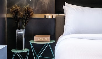 Deluxe Room, 1 King Bed