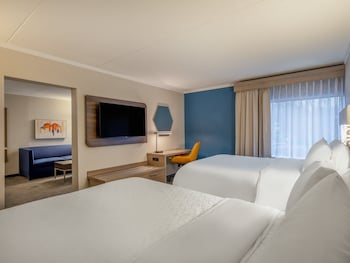 Room, 2 Queen Beds, Accessible (Mobility)