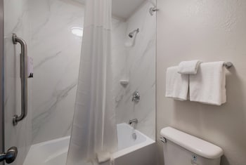 Deluxe Room, 2 Double Beds, Non Smoking
