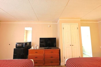 Room, 2 Queen Beds, Non Smoking