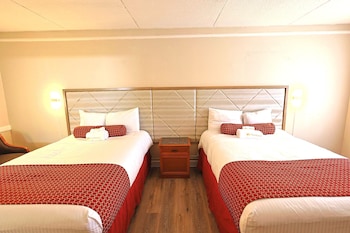 Room, 2 Queen Beds, Non Smoking