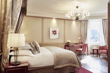 Suite (Palace)